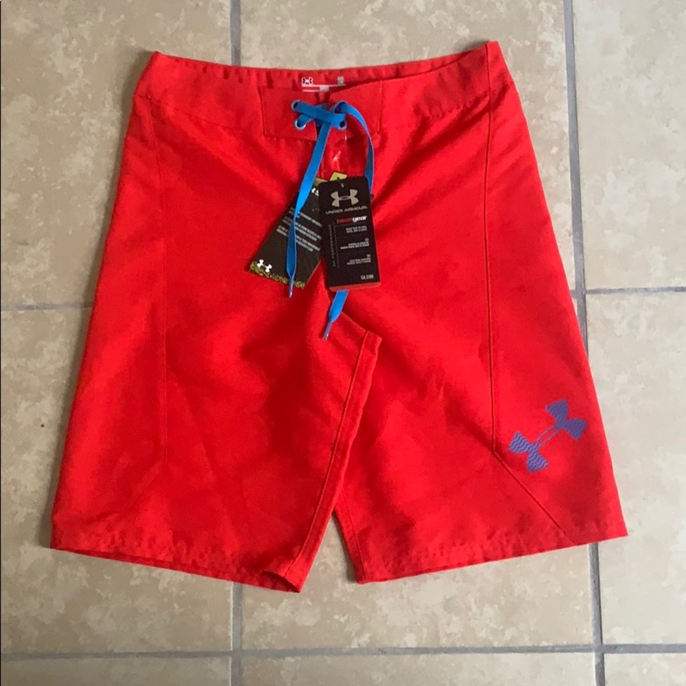 Men’s swim trunks